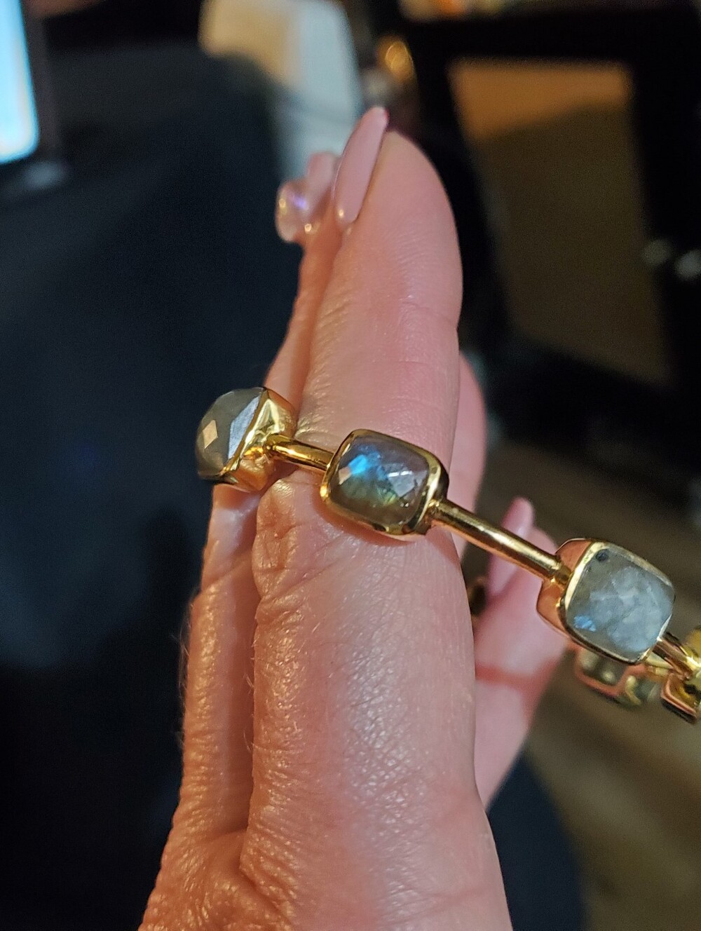 Iz Jewel Gold-Plated Sterling Silver Jupiter Labradorite Bangle Bracelet 22,35g